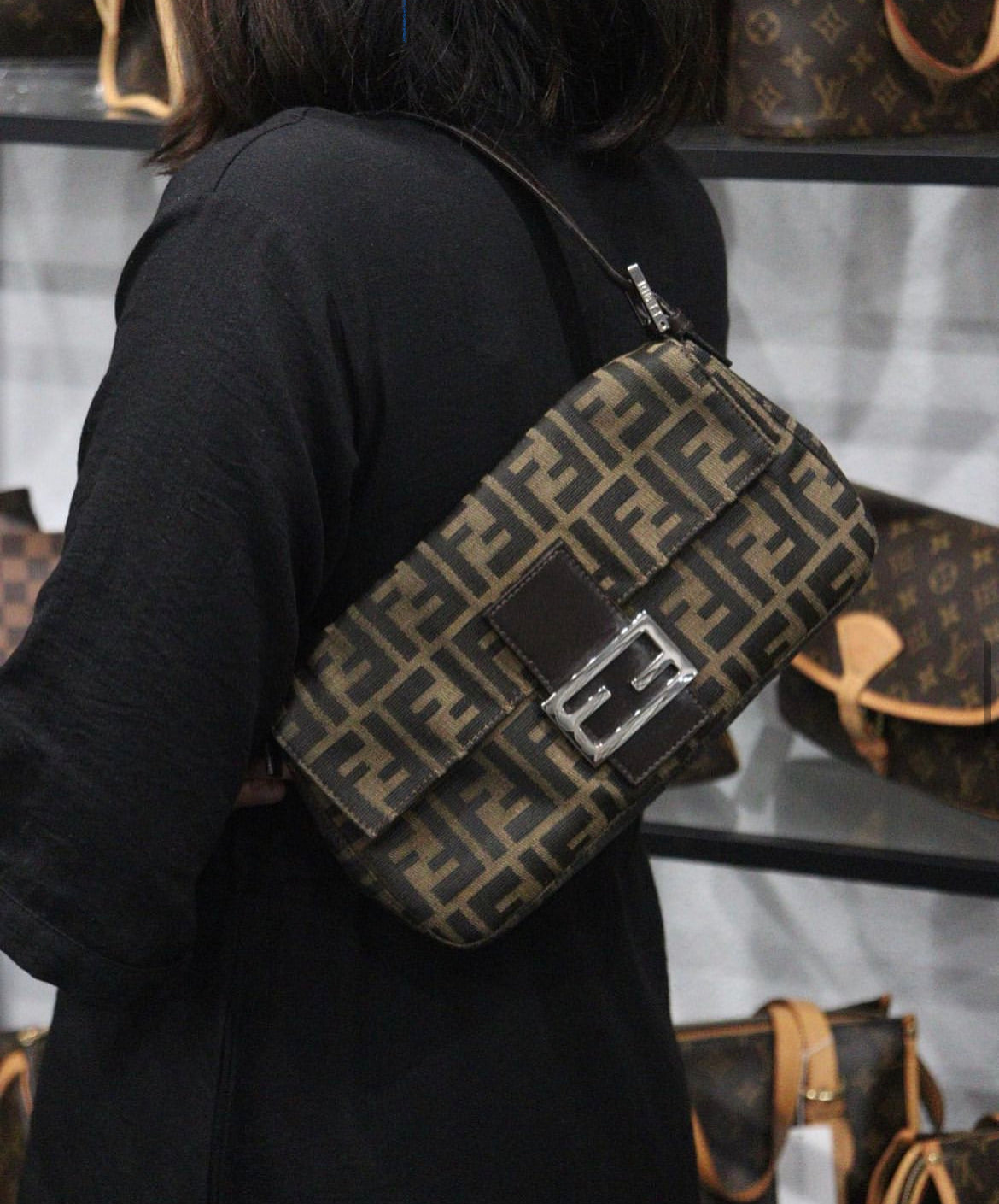 Rank A｜ FENDI Zucca Mamma Baguette Shoulder Bag ｜V23092232