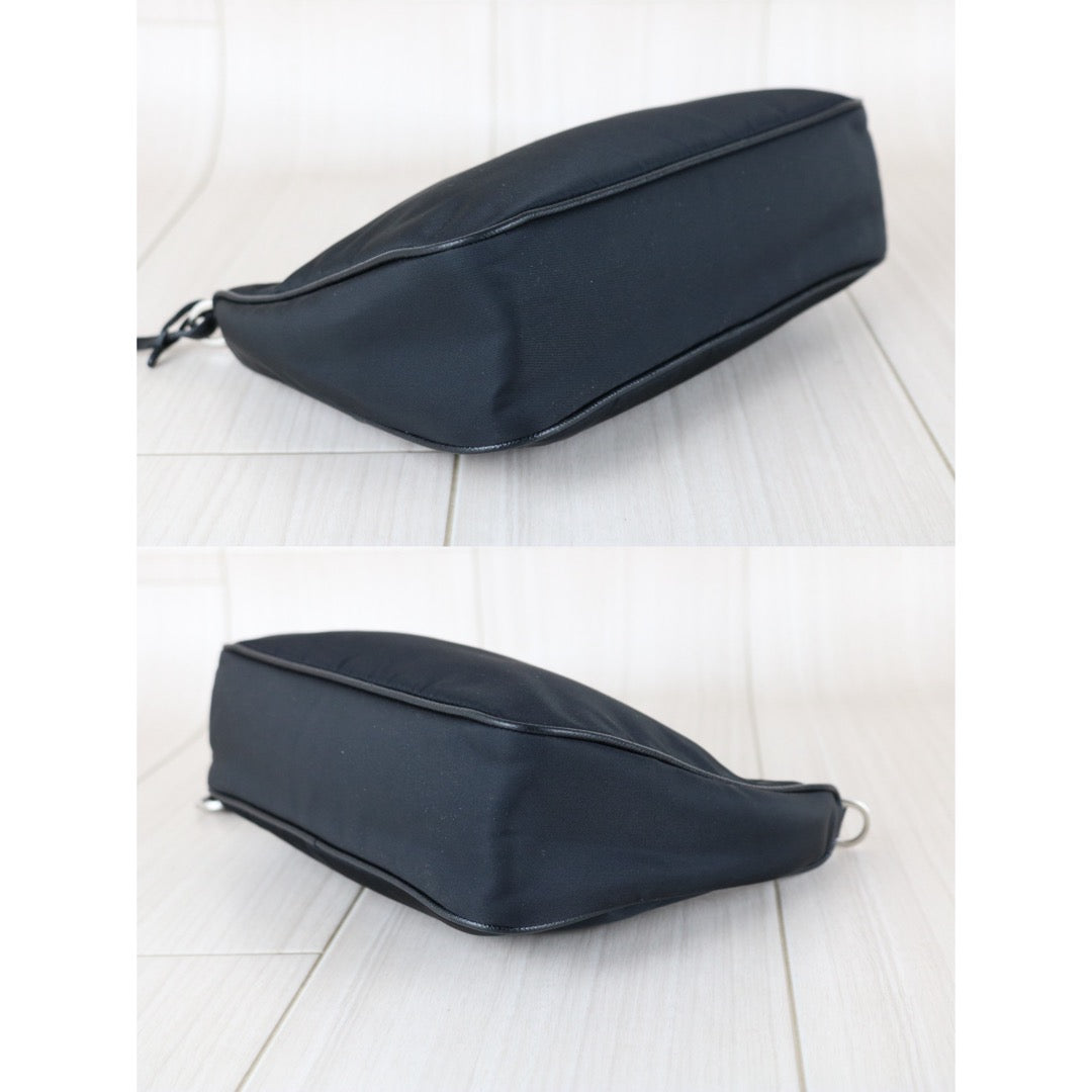 Include Entrupy Certificate of Authenticity｜Good ( Rank AB)｜ PRADA Re-Edition 2005 Re-Nylon Shoulder Bag ｜X26011804