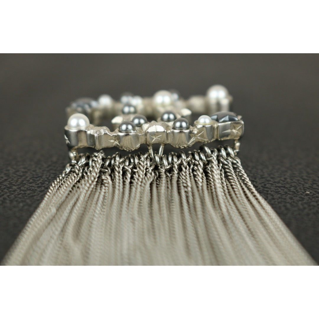 Very Good ( Rank A)｜ CHANEL  Coco Mark Silver Colorblock Pearl  Brooch ｜F25012308