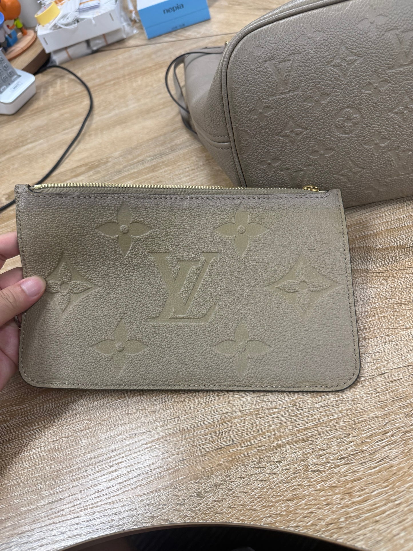 LV Full leather Neverful MM Shoulder Bag IC chips