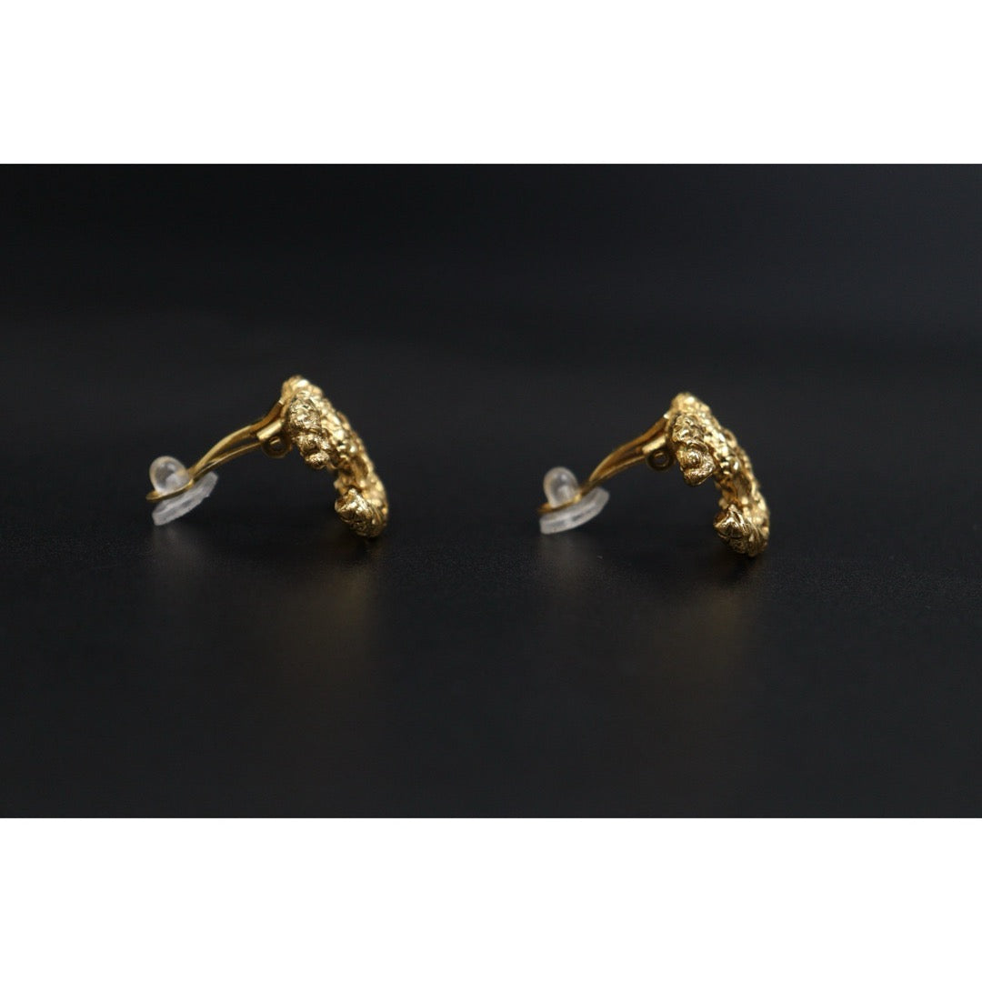 Include Authentic Detective Certificate of Authenticity｜Excellent（Rank SA） ｜ CHANEL 93A Coco Mark Vintage Lava Gold Earrings Made In 1993Year ｜26041303