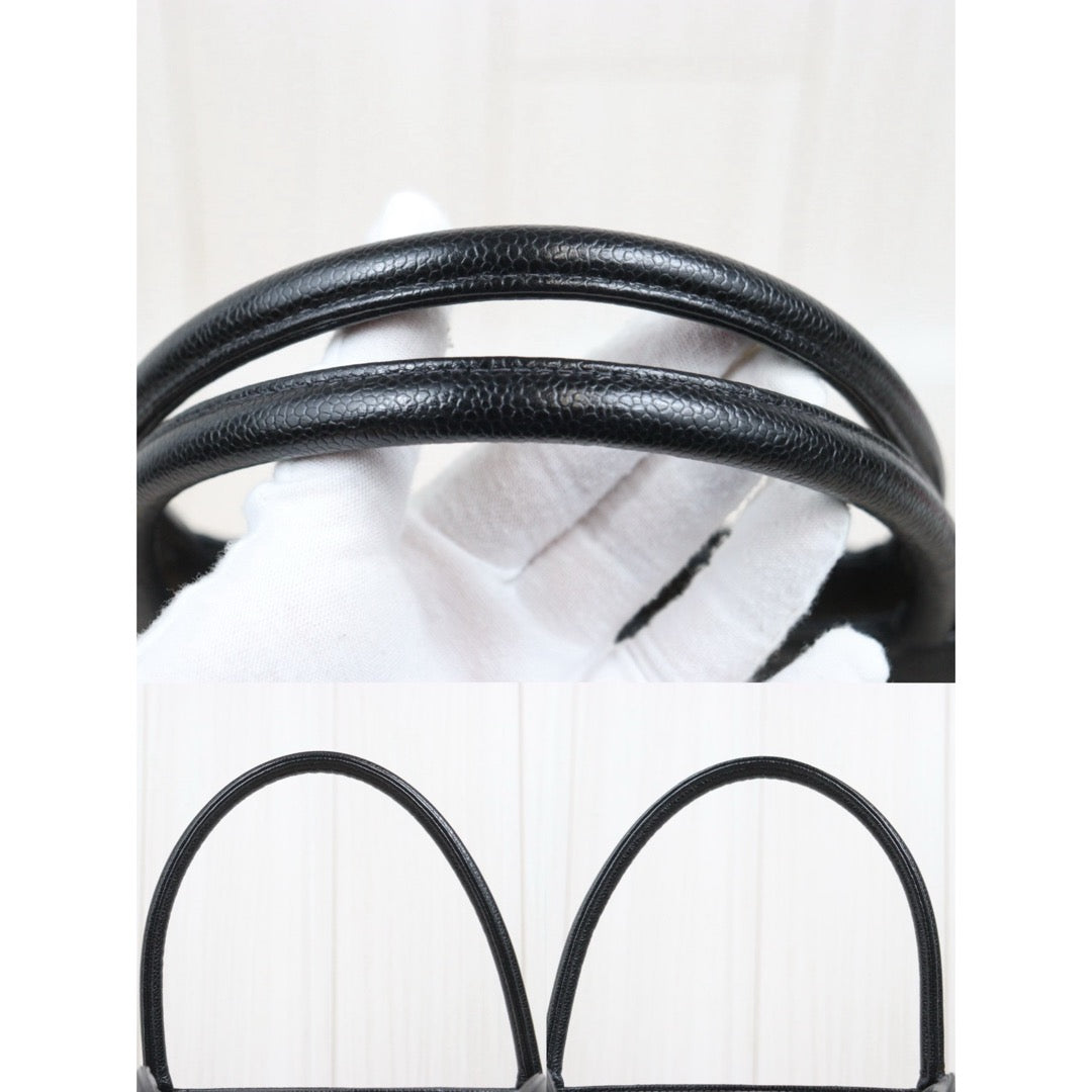 Very Good ( Rank A)｜ CHANEL Caviar Skin Calf Leather Tote Bag Black Made In 1997～1999Year｜26020607