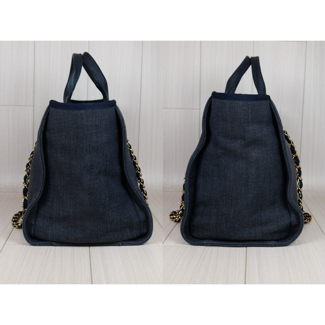 Rank AB｜ CHANEL Canvas Tote Bag Navy Made in 2012-2013 Year ｜S24073002