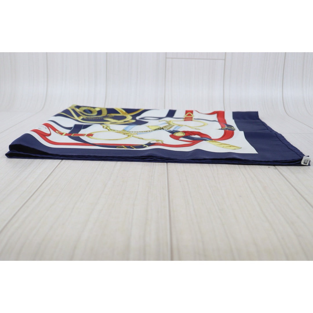 Very Good ( Rank A) ｜ HERMES Eperon D'or Scarf 90｜V25110604