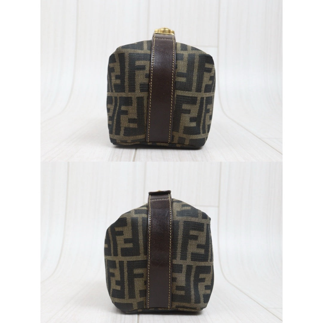 Include Entrupy Certificate of Authenticity｜Good ( Rank AB)｜ FENDI Zucca  Mini Vanity Pouch｜26101302