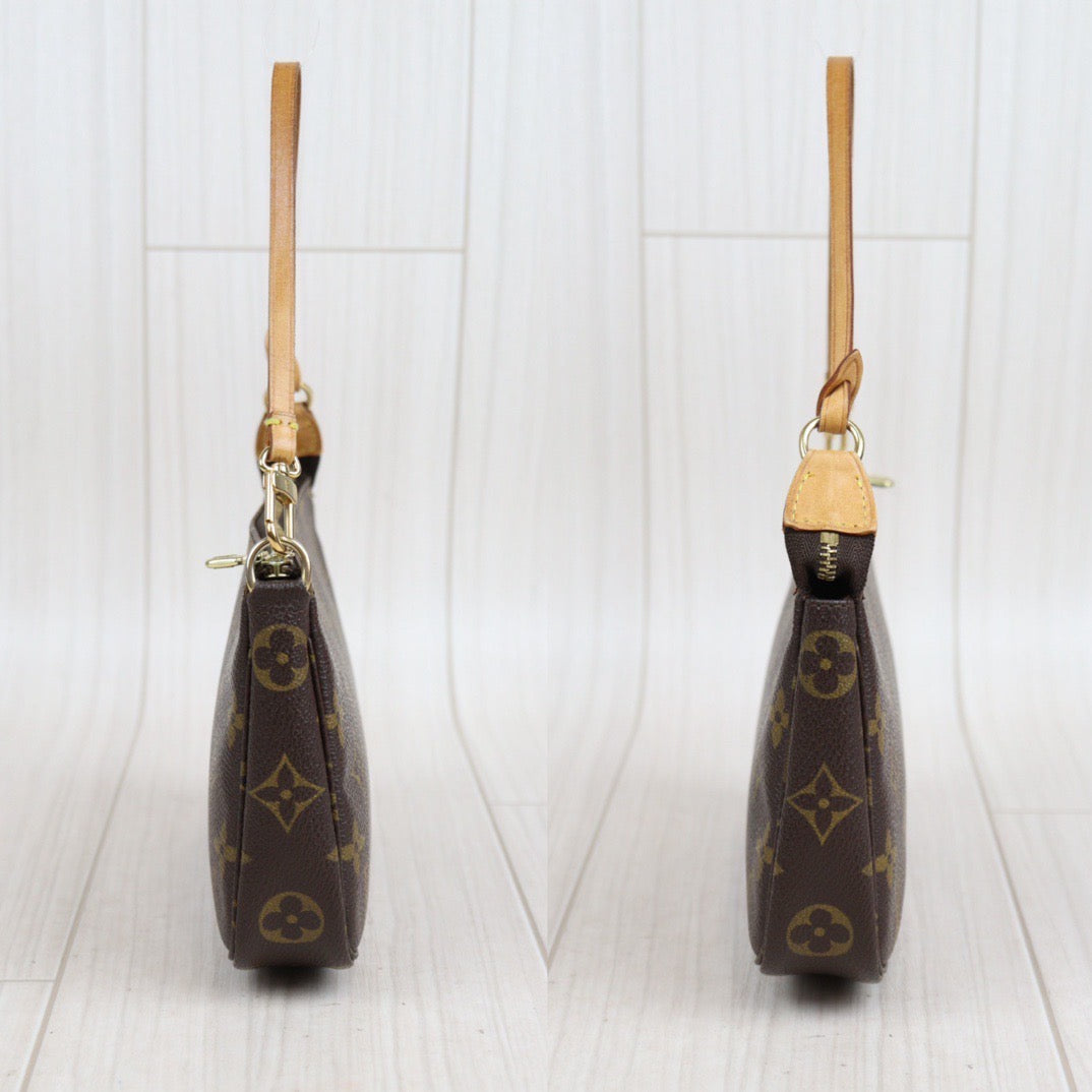 Rank AB ｜ LV Monogram Pochette Accessoires ｜V23113020