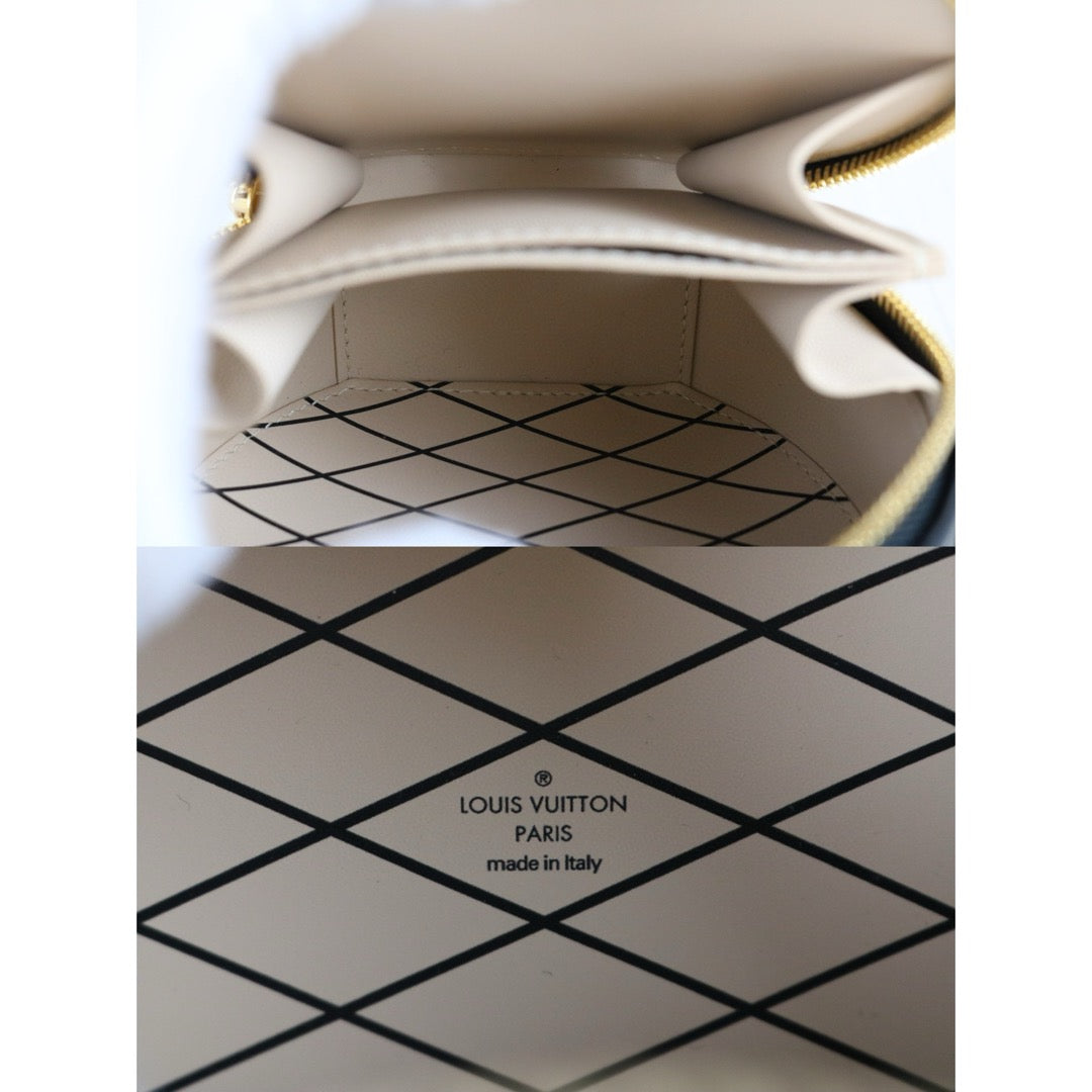 Very Good ( Rank A) ｜LV Monogram mini Boite Chapeau Shoulder Bag｜J25012101