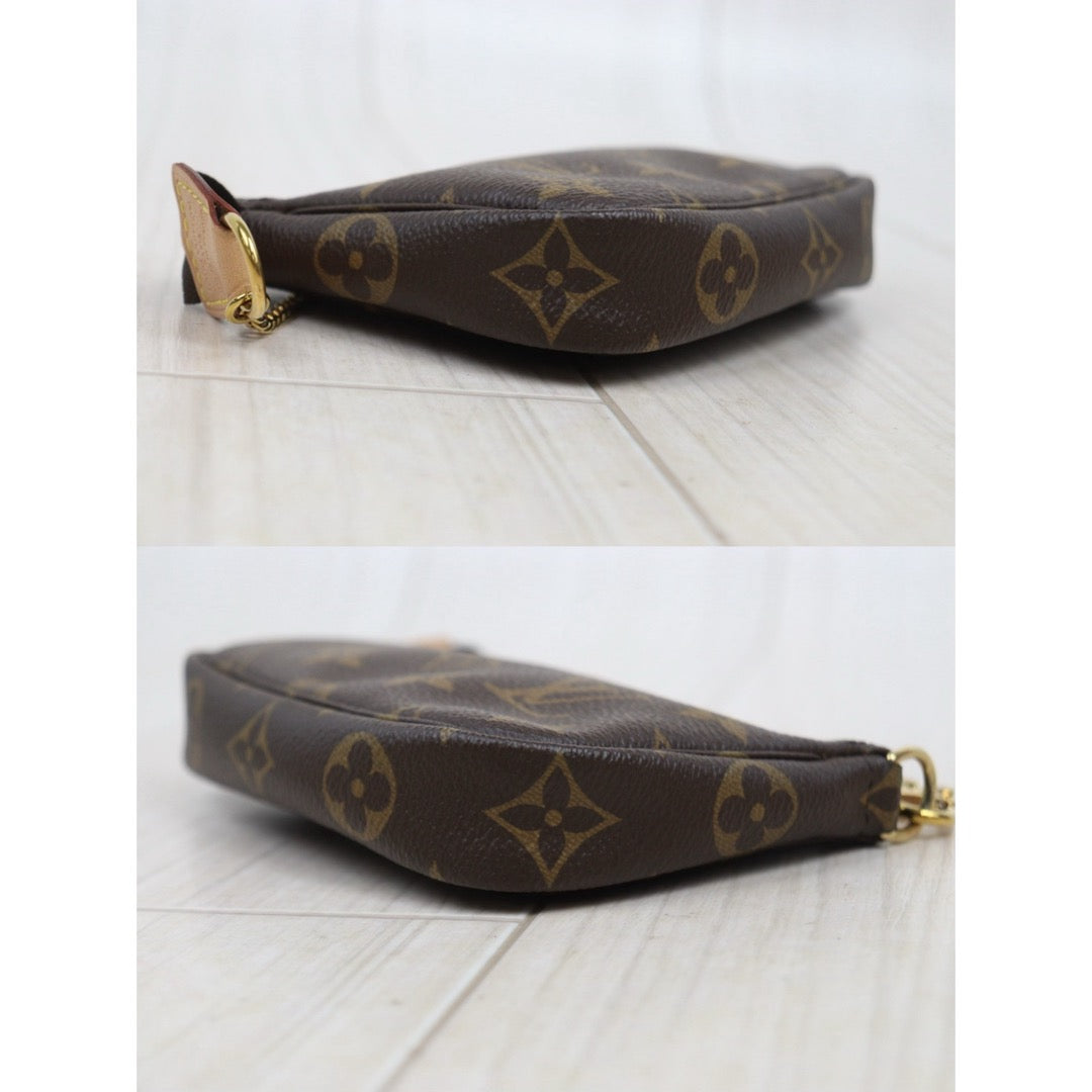 Very Good ( Rank A) ｜ LV Monogram Mini Pochette Accessoires ｜S25101802