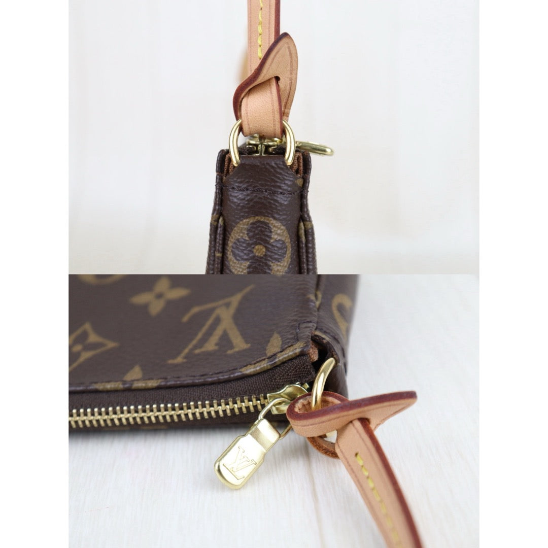 Very Good ( Rank A)｜LV Monogram Pochette Accessoires Current Model｜S25100906