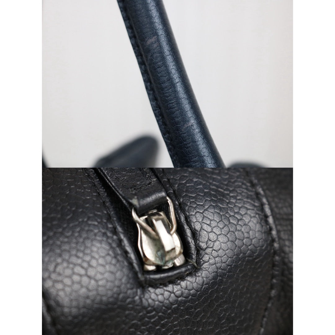 Include Entrupy Certificate of Authenticity｜Good ( Rank AB)｜ CHANEL  Calf Leather Square Quilt Boston  Shoulder Bag Black Made In 2005～2006Year｜S26060203