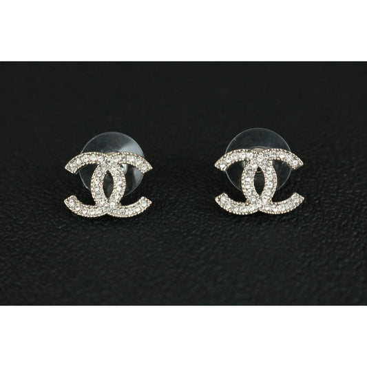 Very Good ( Rank A) ｜ CHANEL Coco Mark Silver Rhinestone Earrings Made In 2015Year ｜S25121109
