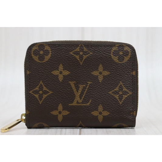 Very Good ( Rank A) ｜ LV Monogram  Wallet ｜25042106
