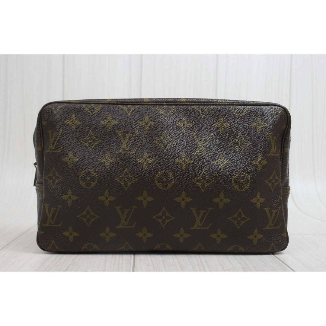 Include Entrupy Certificate of Authenticity｜Good ( Rank AB)｜ Louis Vuitton Truth Toilet 28 Monogram Makeup Pouch｜26073007