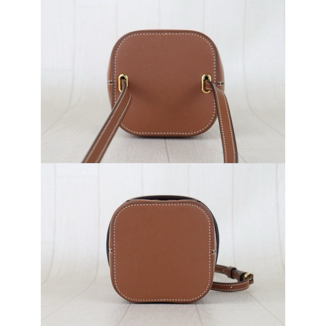 Include Entrupy Certificate of Authenticity｜Very Good ( Rank A)｜ CELINE Box Triomphe Calf Leather Shoulder Bag Caramel PM ｜S26052003