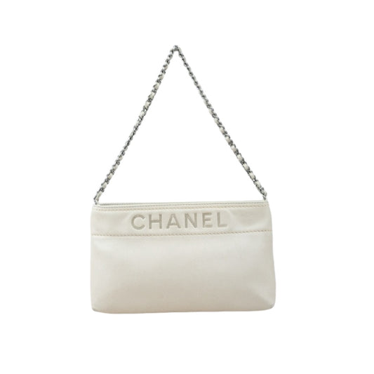 Very Good ( Rank A)｜ CHANEL Lanbskin  Pearl White Shoulder Bag Made In 2004～2005Year ｜24083017