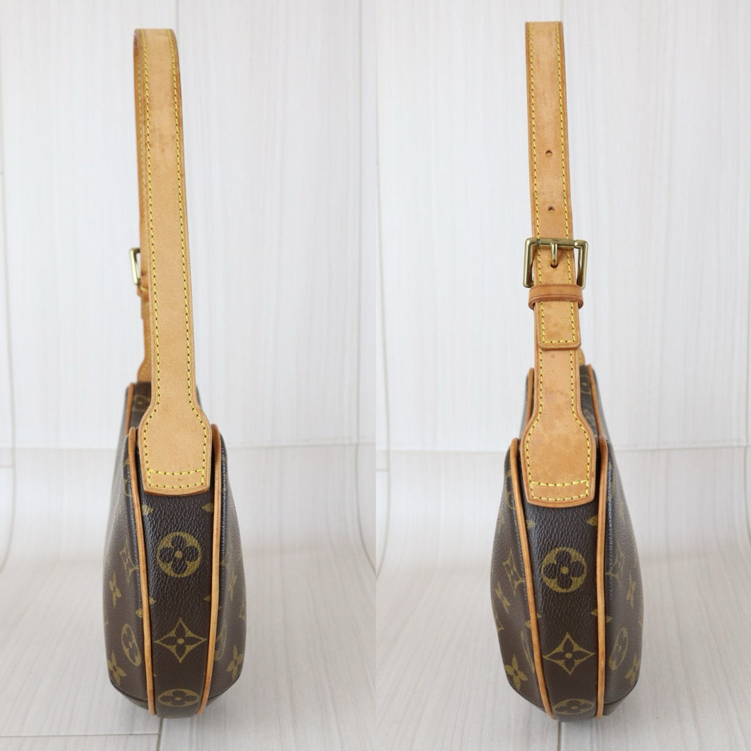 Good ( Rank AB)｜LV Monogram Pochette Croissant PM Shoulder Bag｜S25122302