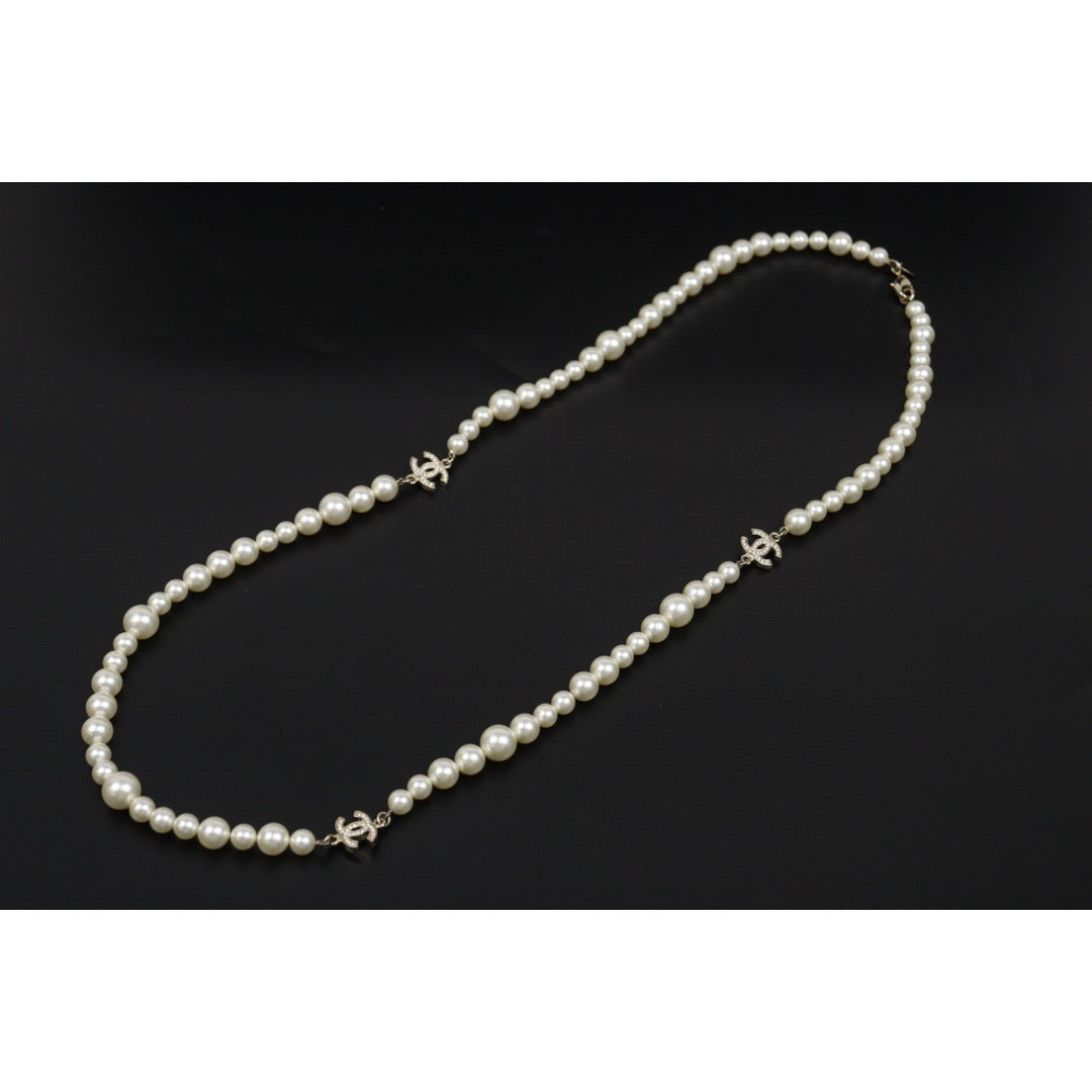 Very Good ( Rank A)｜ CHANEL Coco Mark Pearl Rhinestone  Necklace｜S25110435