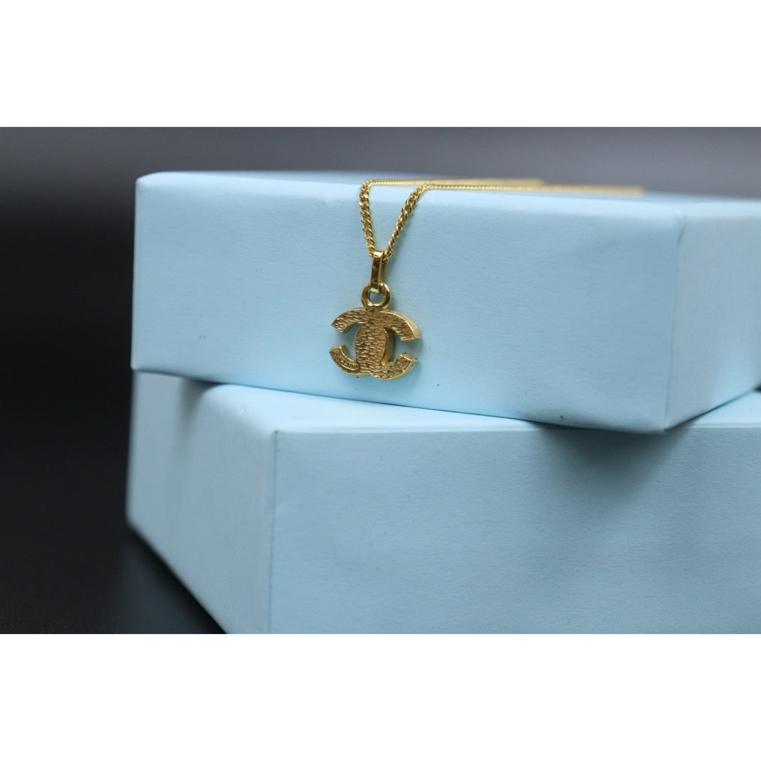 Good ( Rank AB)｜ CHANEL Coco Mark  Rhinestone  Necklace｜24062601