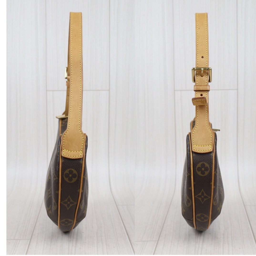Rank AB｜LV Monogram Pochette Croissant Shoulder Bag｜23121910