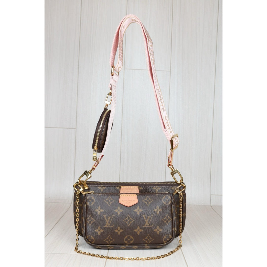Rank A ｜ LV Monogram Multiti Pochette Accessoire｜S24080203
