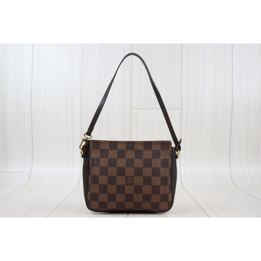 Rank AB ｜ LV Damier Truth make up ｜24013006