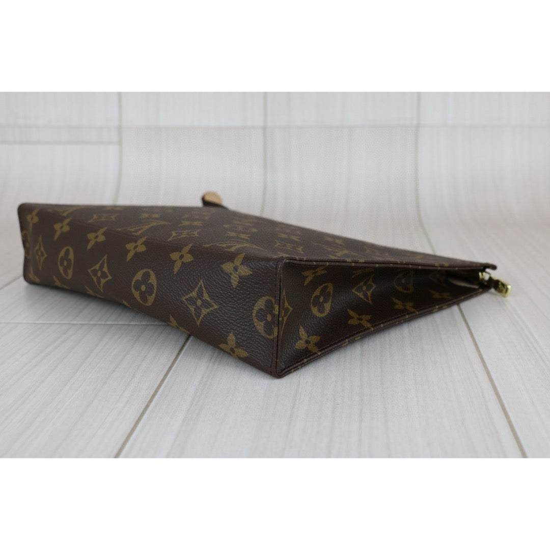 Excellent（Rank SA）｜ LV Monogram Pochette Toilette 26 IC Chip model｜S25021601