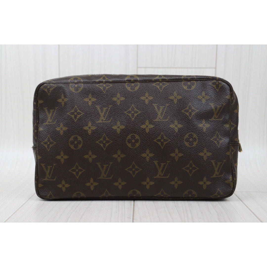 Rank AB ｜ LV Truth Toilet 28 Monogram Makeup Pouch｜Q24040427