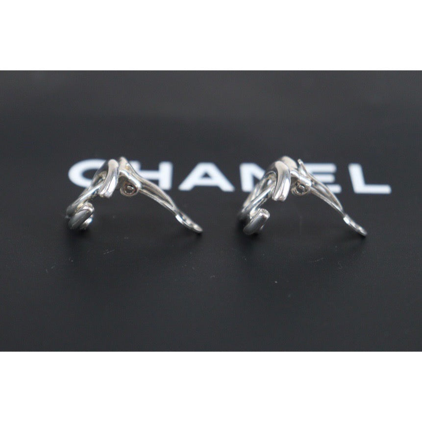 Rank A ｜CHANEL Vintage Coco Mark Silver Plating Earrings Made In 2001 Year ｜23101201