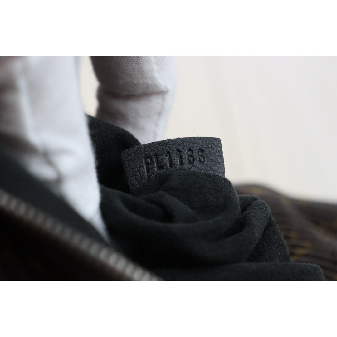 Very Good ( Rank A)｜ LV  Monogram Show Collection  Bellows Hand Bag ｜Y25072904