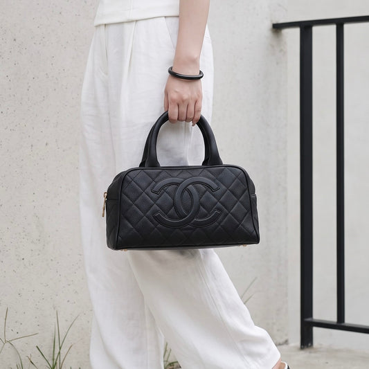 Include Entrupy Certificate of Authenticity｜Good ( Rank AB) ｜CHANEL Caviar Skin Calf Leather Bowling HanBag Made in 2004-2005 Year｜26091002