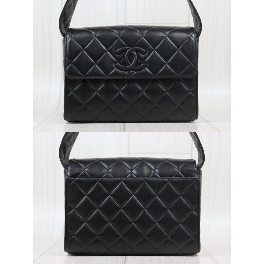 Good ( Rank AB) ｜ CHANEL Lambskin Shoulder Bag Black Made In 1991～1994 Year ｜24103104