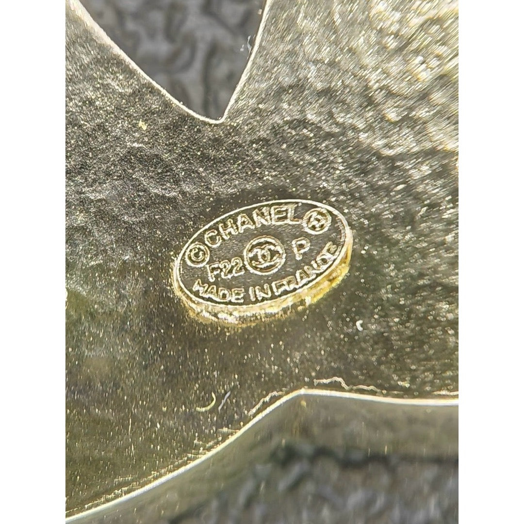 Include Authentic Detective Certificate of Authenticity｜Very Good ( Rank A)｜ CHANEL F22P Coco Mark Rhinestone Brooch Made In 2022Year ｜S26050707
