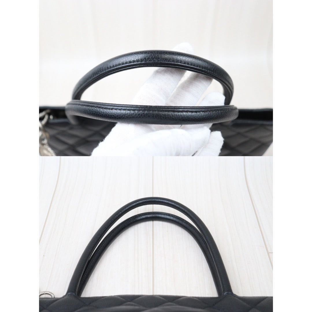 Rank A｜ CHANEL Caviar Skin Leather Calf Leather Tote Bag Made In 2000～2002Year｜24050902