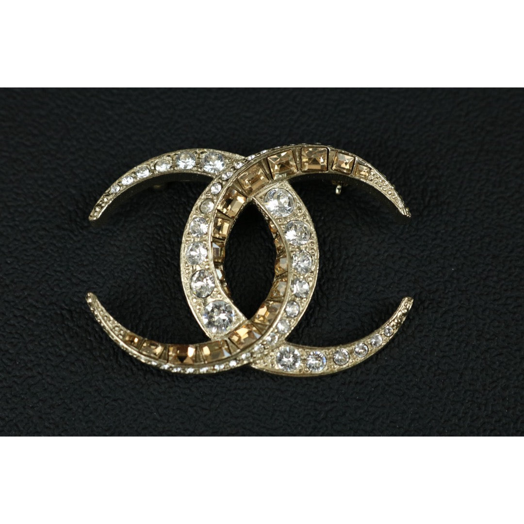 Include Authentic Detective Certificate of Authenticity｜Very Good ( Rank A)｜ CHANEL B15C Coco Mark  Rhinestone Brooch Made In 2015Year｜S26053002
