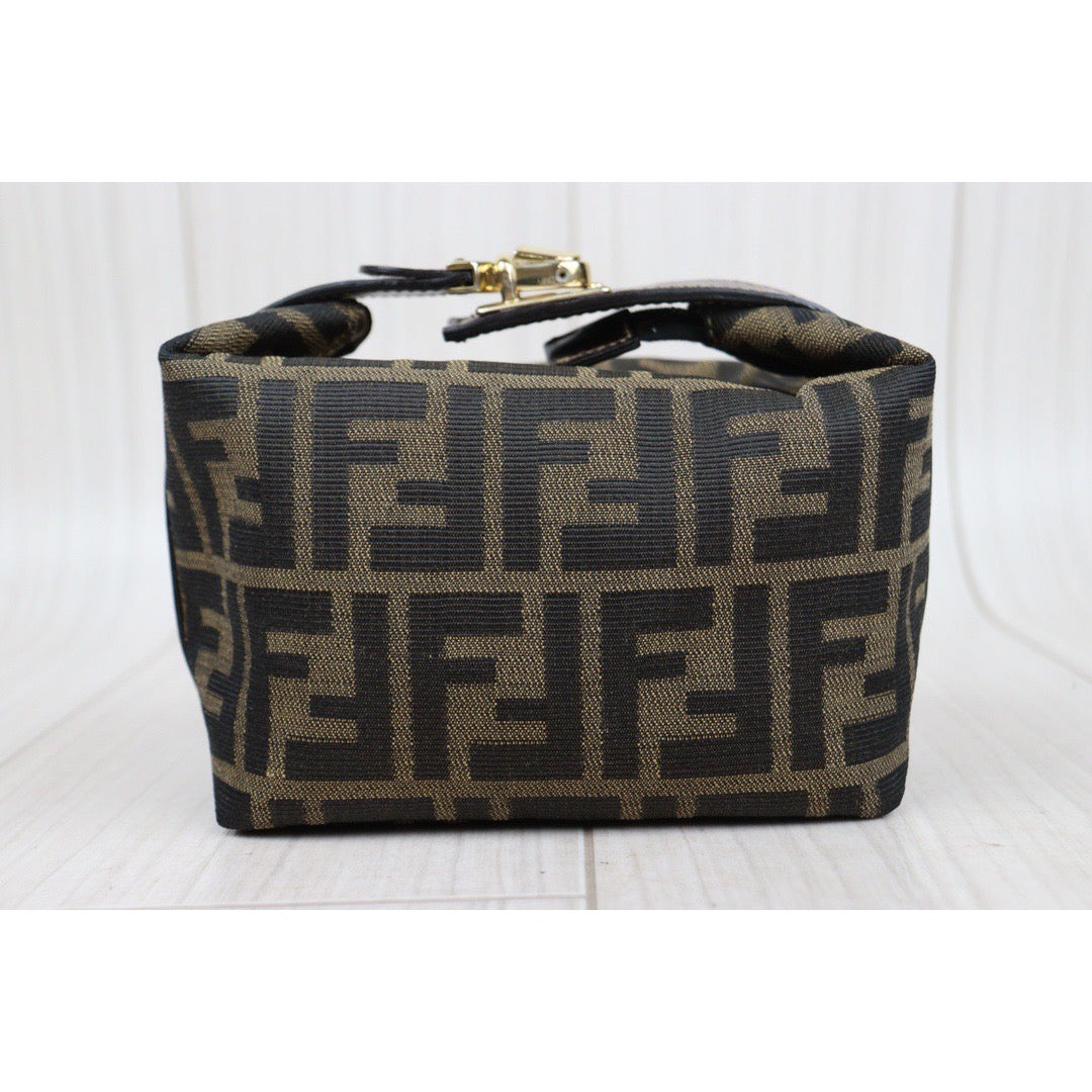 Rank A ｜ FENDI Zucca Handbag ｜23122113