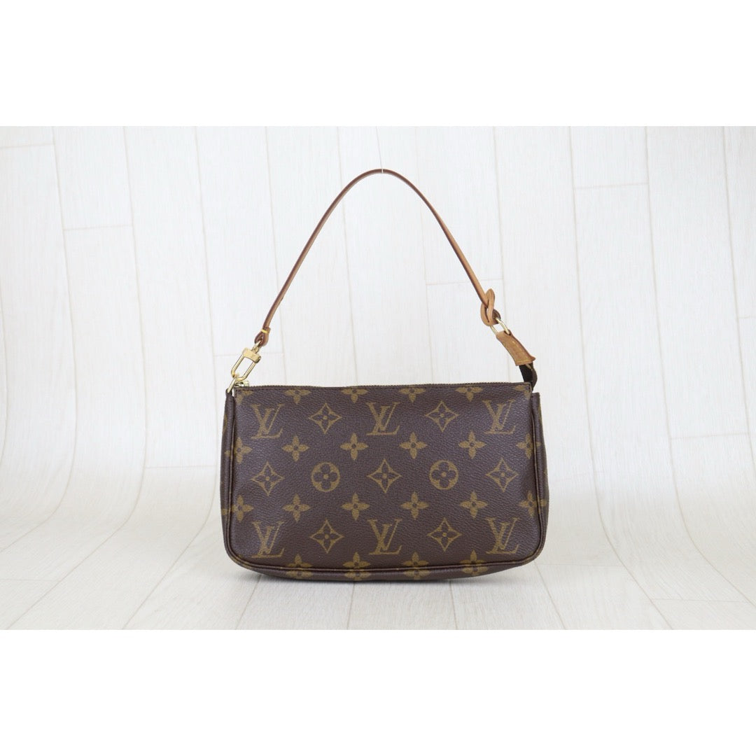 Good ( Rank AB)｜LV Monogram Pochette Accessoires ｜S25091008