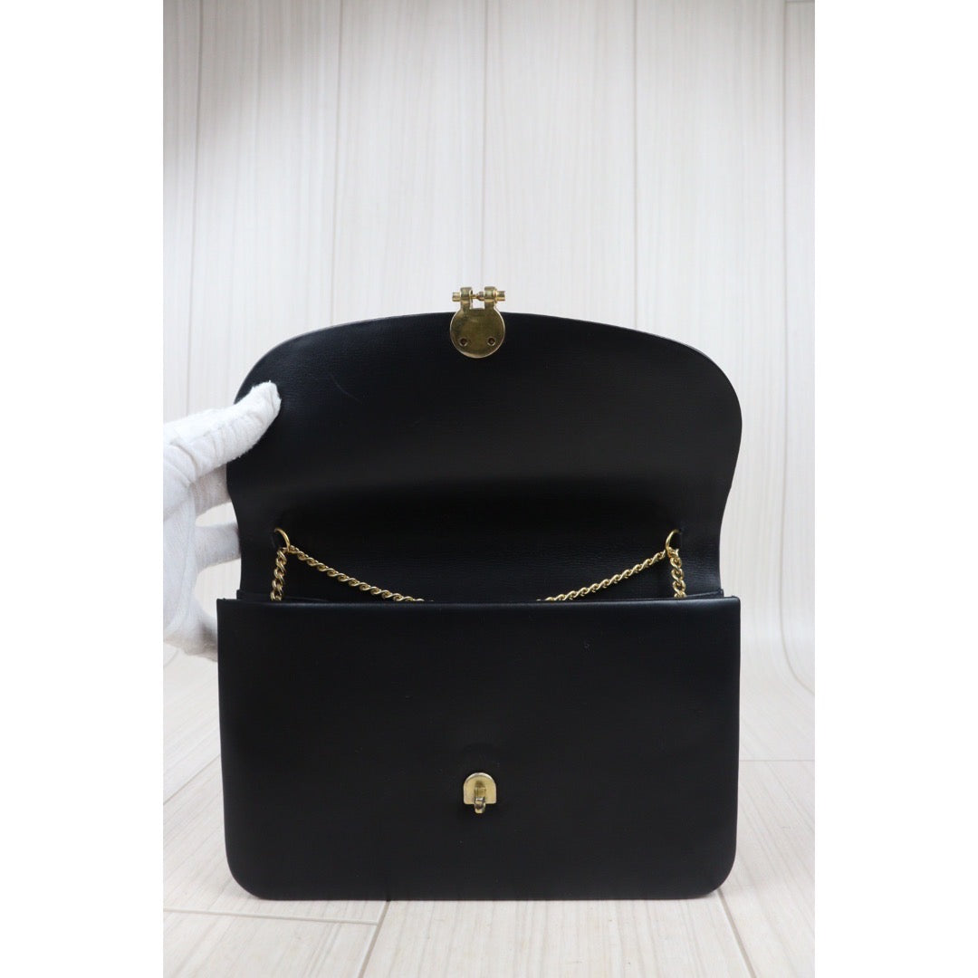 Rank AB ｜Dior Vintage Calfskin  Shoulder Bag Black ｜24071810