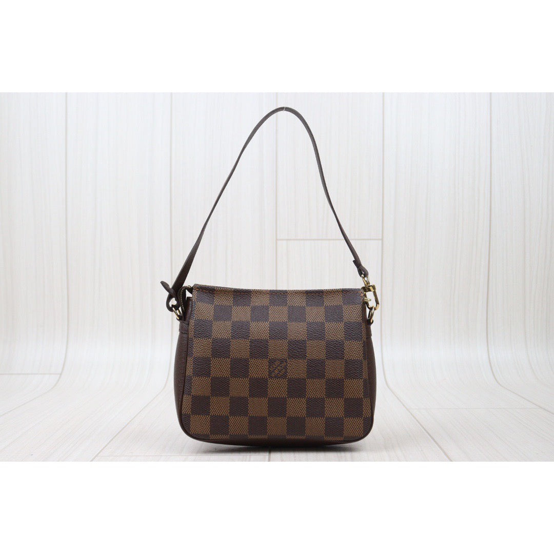 Rank SA ｜ LV Damier Truth make up ｜24050652