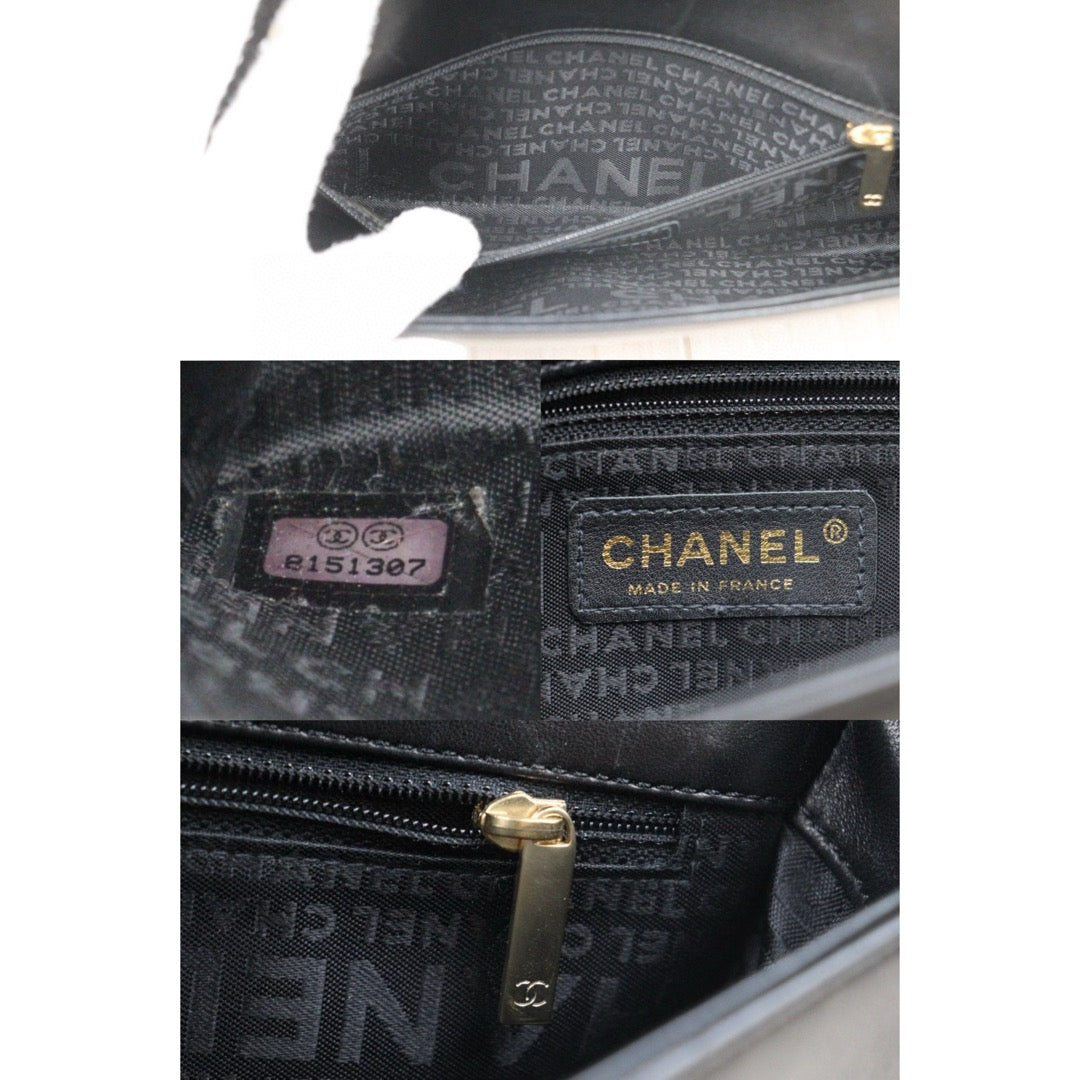 Good ( Rank AB)｜CHANEL Choco Bar Lambskin Shoulder Bag  Made In 2003～2004Year｜P24110111