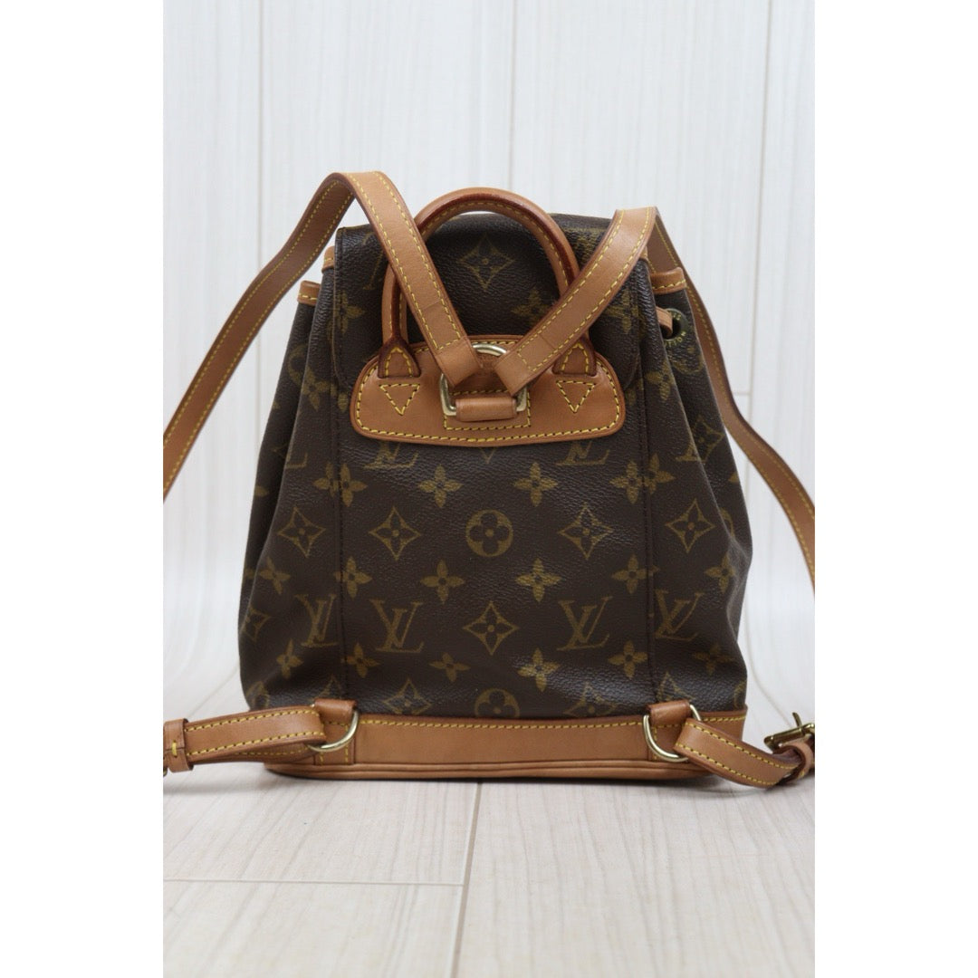 Good ( Rank AB)｜ LV Monogram Montsouris PM Backpack｜25122517
