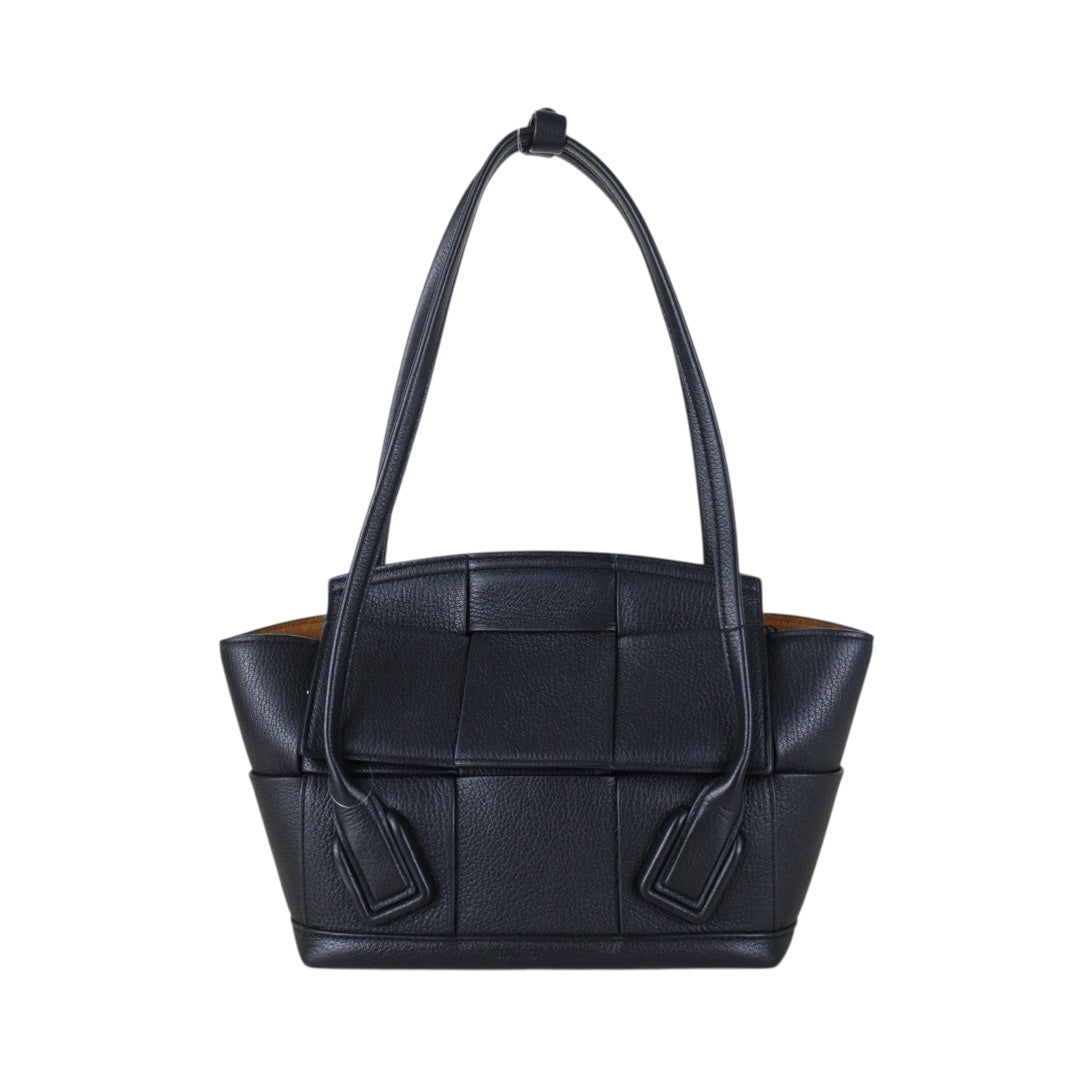 Include Entrupy Certificate of Authenticity｜Very Good ( Rank A)｜ Bottega Veneta Arco 33 Calfskin Camel Shoulder Bag Black｜Z26100203