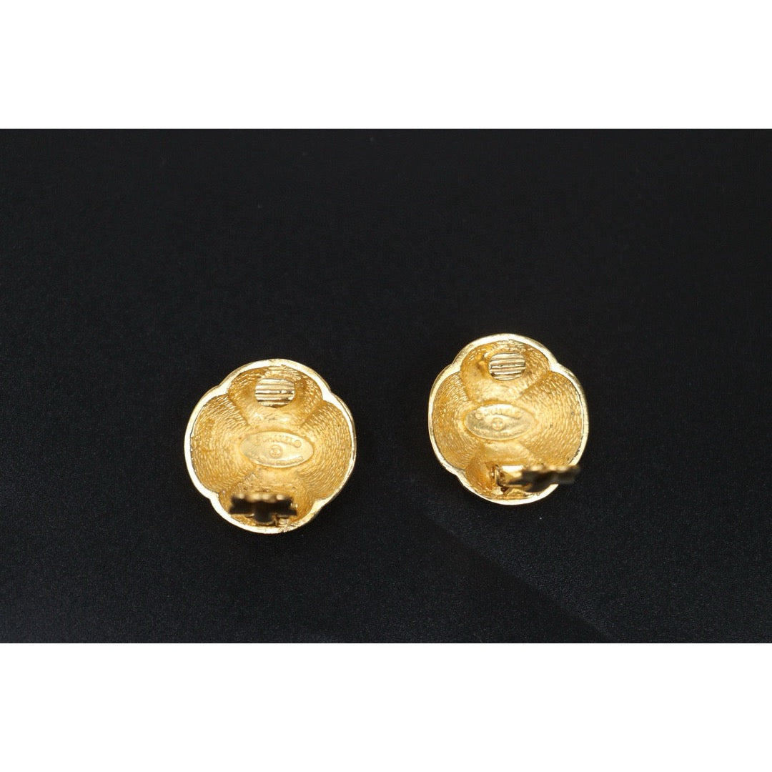Very Good ( Rank A) ｜CHANEL Camellia Gold 24 Plated Earrings ｜S24112507