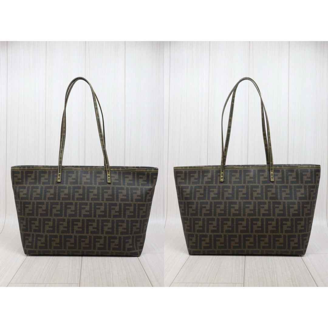 Very Good ( Rank A)｜ FENDI Zucca Mamma  Baguette Tote Bag｜26030515