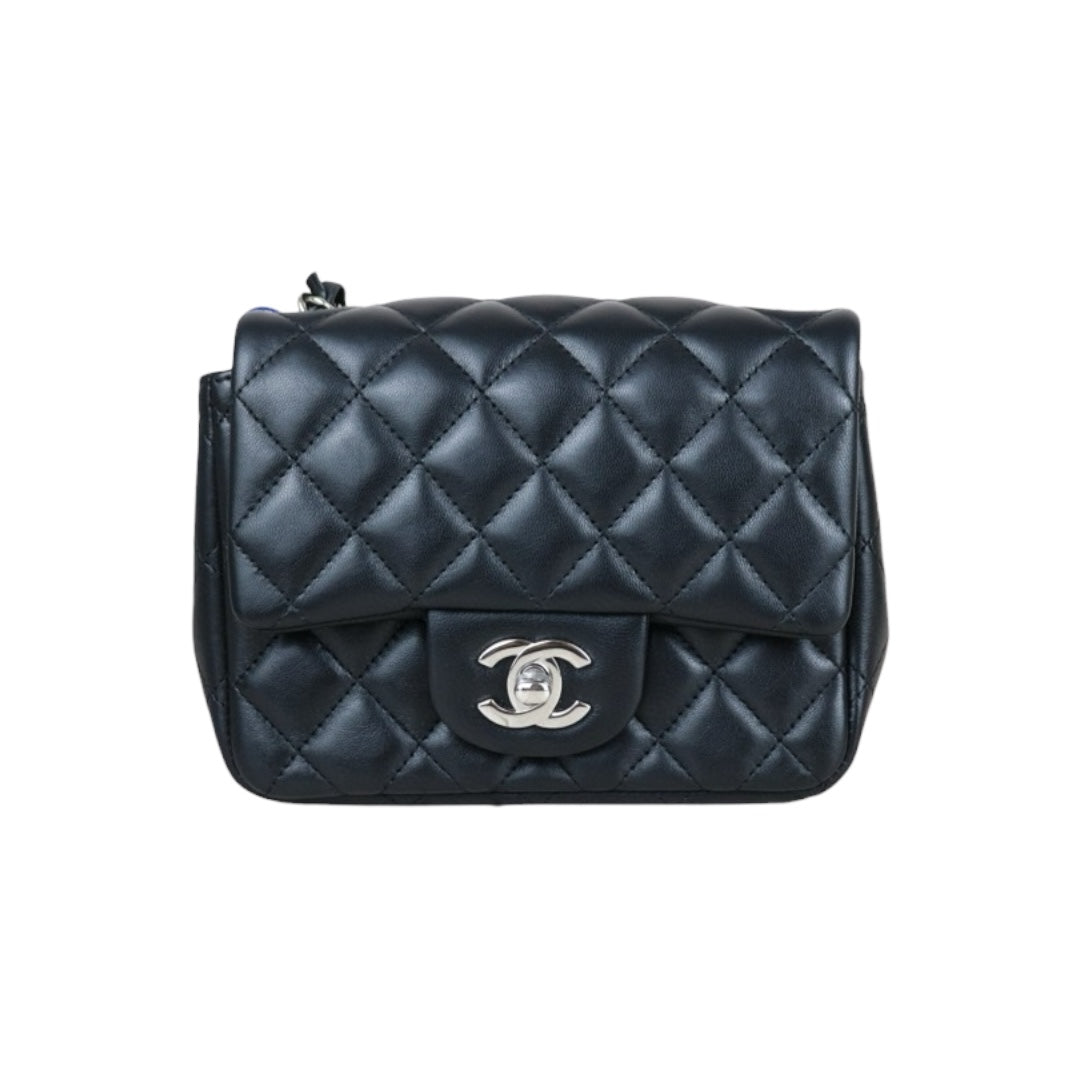 Very Good ( Rank A)｜ CHANEL Lanbskin Square 17  Shoulder Bag Black Made In 2020～2021 Year ｜W25042805