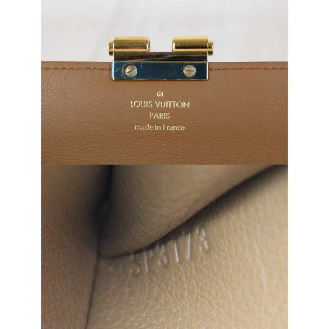 Include Entrupy Certificate of Authenticity｜Very Good ( Rank A)｜ Louis Vuitton Monogram  Elysee Wallet ｜Z26091513