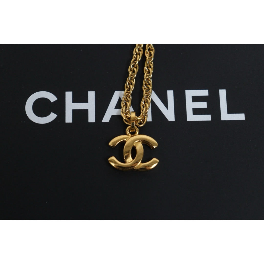 Include Authentic Detective Certificate of Authenticity｜Very Good ( Rank A) ｜CHANEL Vintage COCO Mark  Golden Necklace ｜26061804