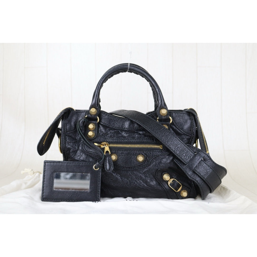 Include Entrupy Certificate of Authenticity｜Good ( Rank AB)｜Balenciaga Chevre Leather Gaint Classic Metallic Edge City Mini Black HandBag Shoulder Bag ｜Z26092903