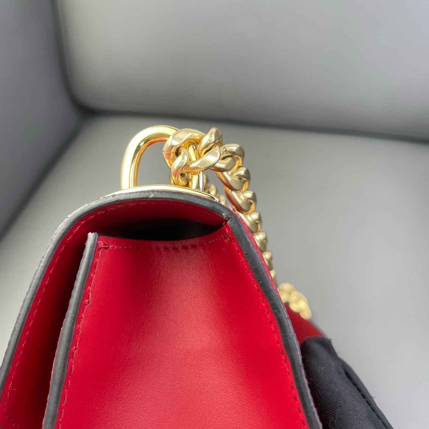First installment 1/3｜ PRADA Shoulder Bag Red