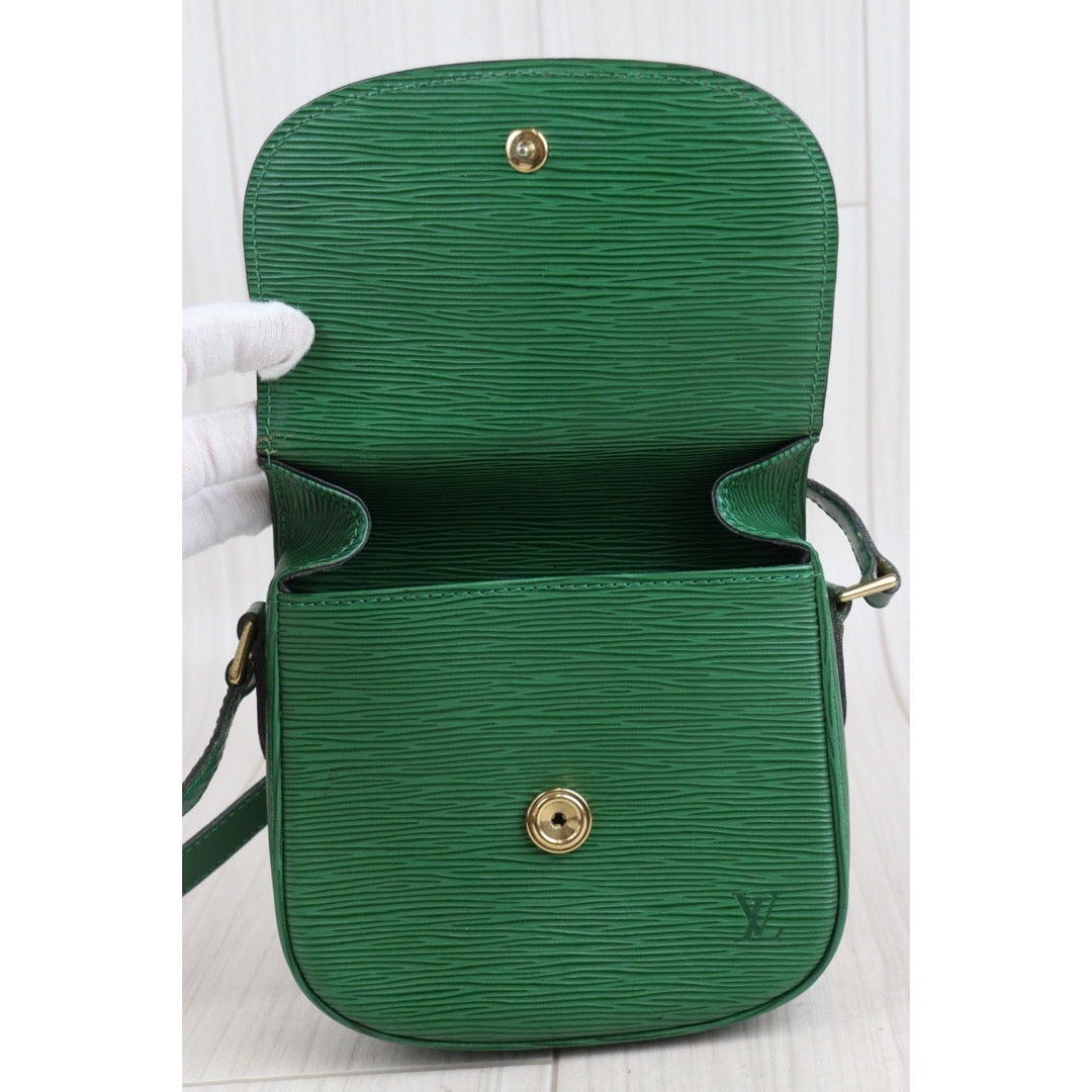 Rank AB ｜ LV Epi Saint Cloud PM Shoulder Bag ｜23110207