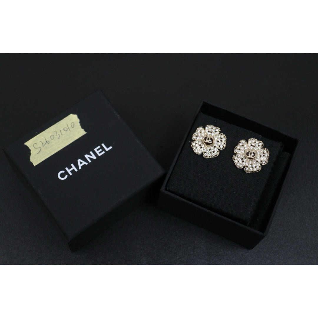 Excellent（Rank SA）｜ CHANEL A19K Coco Mark Camellia Rhinestone Earrings Made In 2019Year｜S26031010